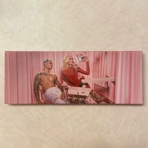 Jeffree Star Cosmetics Cavity Skin Frost Pallette